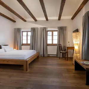 Hotel Unterwirt Fridolfing